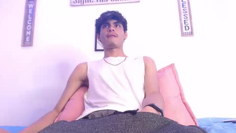 harry thomson online show from March 3, 2025, 8:43 pm