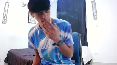 harry thomson online show from November 6, 2025, 10:38 am