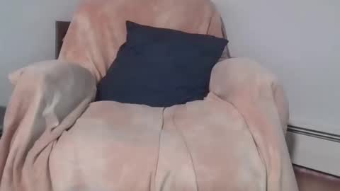 harrytut online show from December 1, 2024, 8:42 pm