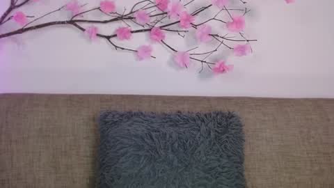     online show from January 14, 2025, 5:23 pm