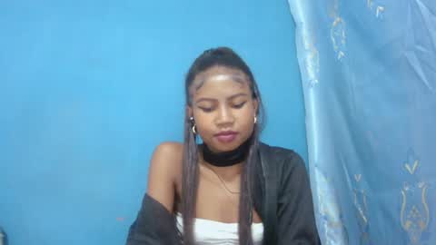 Snapshot of hasleyinah chatting on July 11, 2026, 8:33 pm hasleyinah online show from July 11, 2026, 8:33 pm