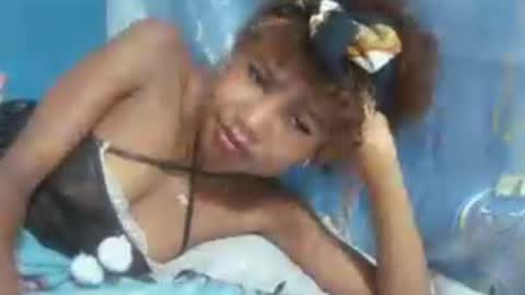 Snapshot of hasleyinah chatting on July 25, 2026, 6:38 pm hasleyinah online show from July 25, 2026, 6:38 pm