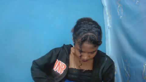 Snapshot of hasleyinah chatting on July 27, 2026, 8:16 pm hasleyinah online show from July 27, 2026, 8:16 pm