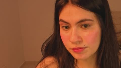 hasszul_2 online show from April 10, 2026, 12:49 am