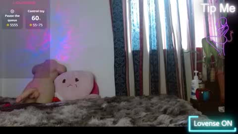 hatenea_queen online show from September 15, 2025, 9:04 pm