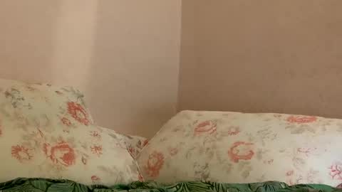 dee online show from January 7, 2025, 3:12 pm