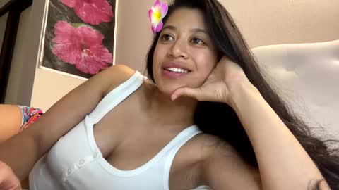 Snapshot of hawaiigirl_ chatting on January 7, 2026, 6:05 am hawaiigirl_ online show from January 7, 2026, 6:05 am