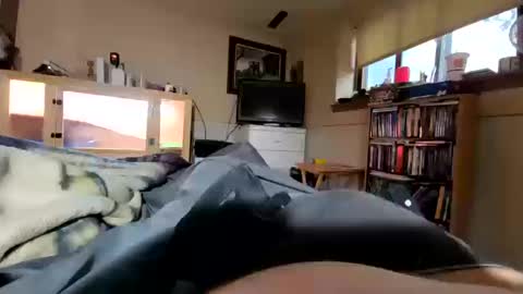 hawkfan1888 online show from October 18, 2025, 9:37 pm