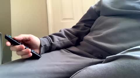 hawks2113 online show from January 13, 2025, 12:24 pm