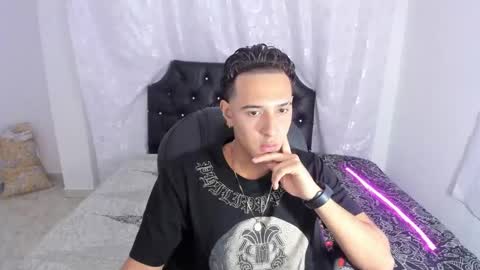 Hayen Boy online show from October 31, 2025, 1:56 pm