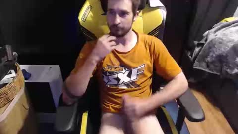 Haydxxx online show from December 4, 2025, 8:01 am