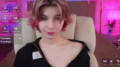 haylaamber online show from December 11, 2024, 5:15 pm