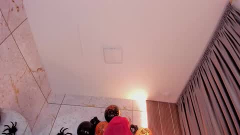 haylenpark online show from October 19, 2025, 10:05 am