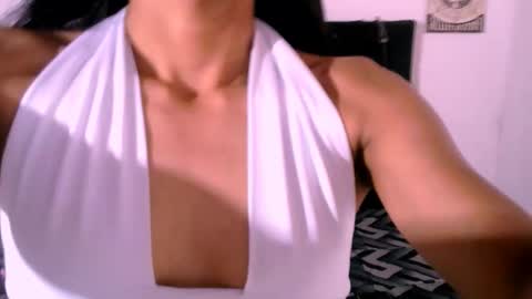 hayley_1111 online show from October 12, 2025, 6:51 pm