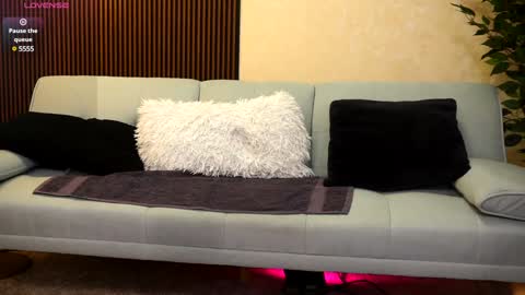 Haylie online show from January 14, 2025, 7:38 am