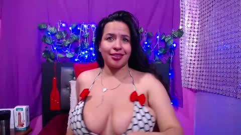 hazel online show from January 7, 2025, 1:06 am