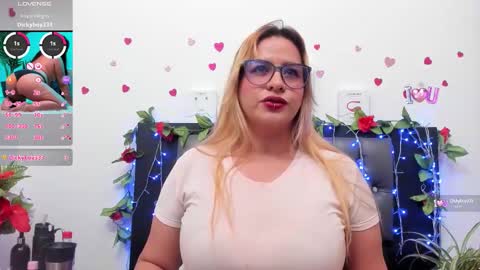 hazel online show from September 19, 2025, 7:14 pm