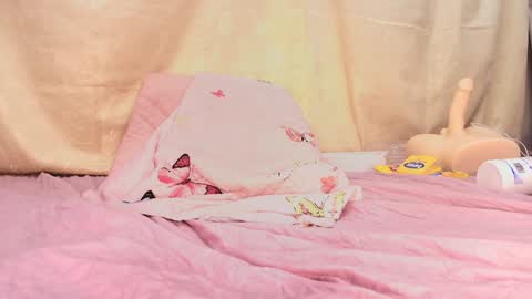 kataleya online show from January 15, 2025, 10:24 pm