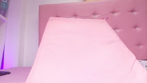 kataleya online show from March 3, 2025, 7:17 pm