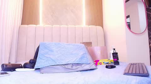 kataleya online show from April 21, 2026, 7:17 pm