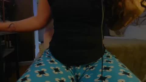 Hazel online show from October 4, 2025, 3:54 pm