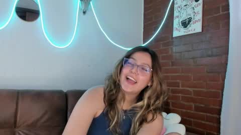 Hazel Brown online show from February 25, 2025, 4:10 pm