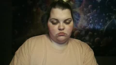 Hazeleyez97 online show from November 6, 2025, 10:43 pm