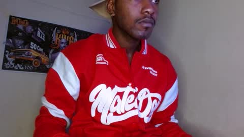 hazlan_420 online show from October 11, 2025, 11:20 am