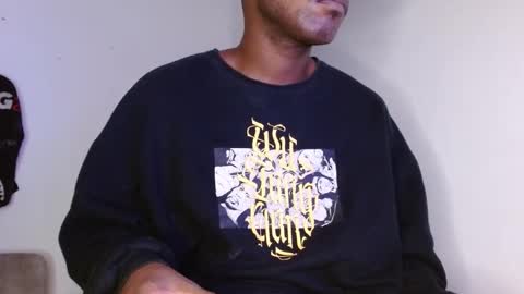 hazlan_420 online show from December 19, 2025, 9:38 am