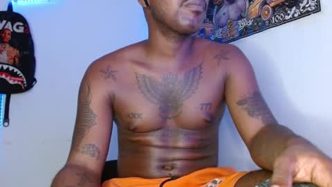 hazlan_420 online show from April 16, 2026, 5:30 am