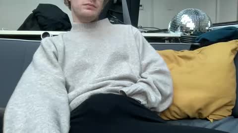 hchappel19 online show from February 7, 2026, 3:38 pm