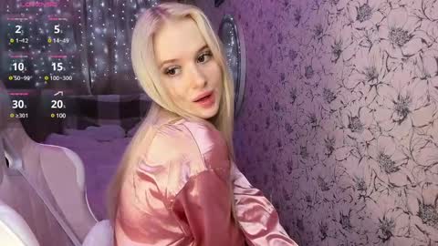 Valeria online show from December 23, 2024, 6:33 am