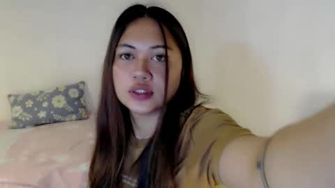 Snapshot of heart_of_asia chatting on April 22, 2026, 8:32 pm Yoshin online show from April 22, 2026, 8:32 pm