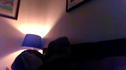 MT online show from November 15, 2025, 8:05 pm