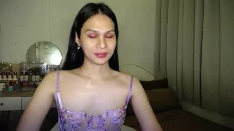 Snapshot of heather_bbyy chatting on November 26, 2025, 7:15 pm heather_bbyy online show from November 26, 2025, 7:15 pm