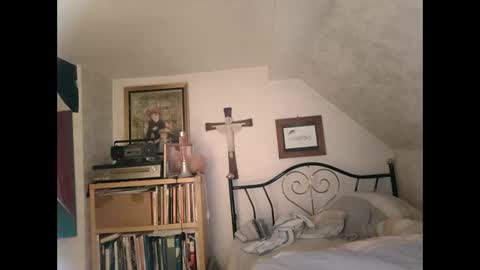 Snapshot of heaven_07 chatting on February 8, 2026, 8:45 pm heaven_07 online show from February 8, 2026, 8:45 pm