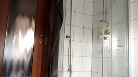 Snapshot of heaven_07 chatting on March 9, 2026, 2:10 pm heaven_07 online show from March 9, 2026, 2:10 pm