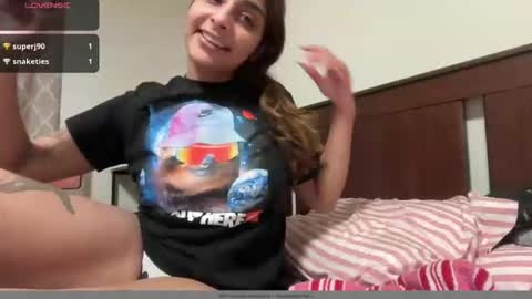 heaven the muslim slut online show from December 15, 2025, 4:39 am