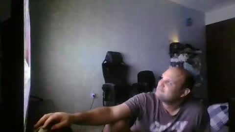 Heavy Rebell online show from February 14, 2025, 6:34 am