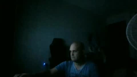 Heavy Rebell online show from November 3, 2025, 4:36 am