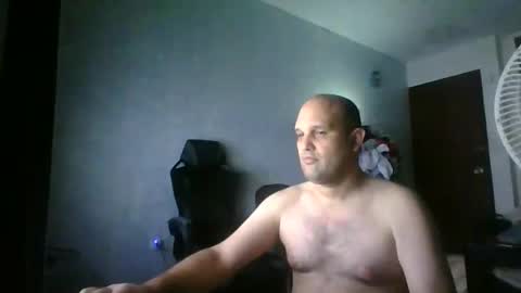 Heavy Rebell online show from November 27, 2025, 5:42 am