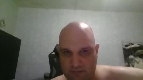 Heavy Rebell online show from March 10, 2026, 4:28 am