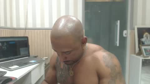 hebertgomes online show from October 24, 2025, 1:57 am