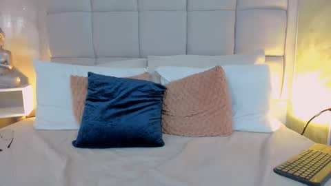 Keira Hecate online show from September 16, 2025, 8:32 pm