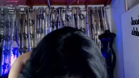 hecate_doll online show from June 27, 2026, 4:12 pm