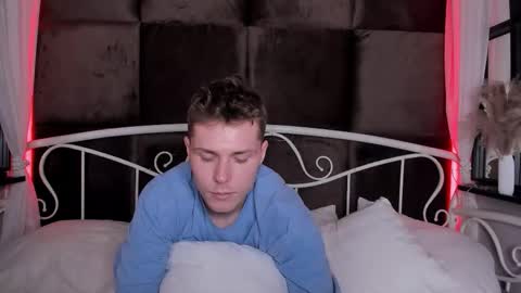 Hector online show from October 1, 2025, 9:32 pm