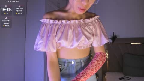 Call me Mia online show from December 30, 2024, 5:58 am