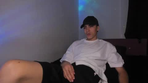 Snapshot of heellboy_ chatting on May 29, 2026, 2:53 am heellboy_ online show from May 29, 2026, 2:53 am
