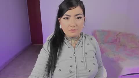 Snapshot of heey_kitty chatting on June 11, 2026, 11:41 am IM EMY online show from June 11, 2026, 11:41 am