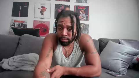 Snapshot of hegotthatlongdick chatting on February 12, 2026, 10:27 pm BBCakezz3 online show from February 12, 2026, 10:27 pm